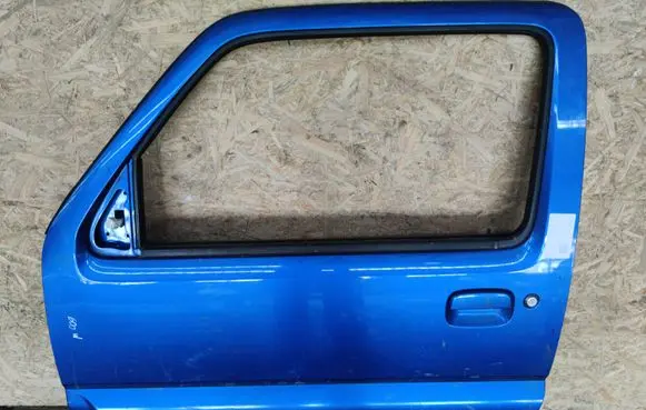 Door (2 Door Coupe)