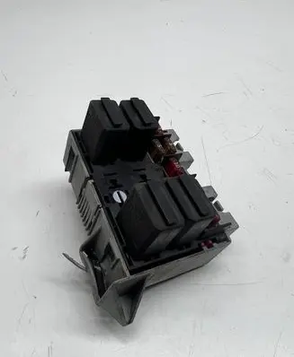Opel Corsa C Fuse module 09115141 ZF481