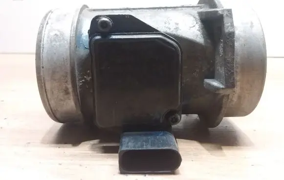 Audi A4 S4 B6 8E 8H Mass air flow meter 059906461G