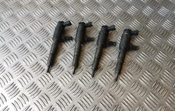 Fuel injectors set