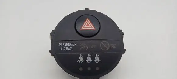 Toyota Yaris Hazard light switch 839500D100 02815