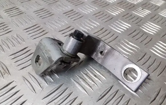 Rear door upper hinge
