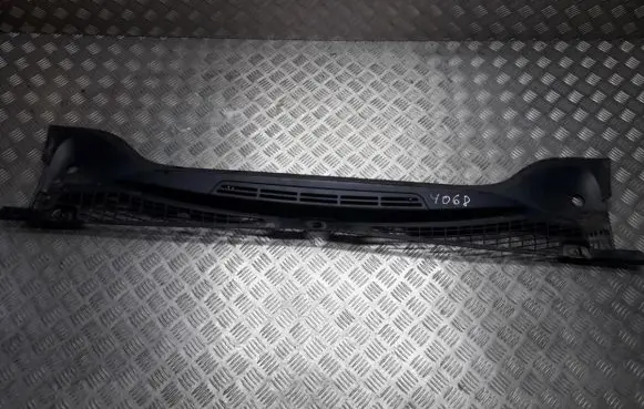 Citroen Xsara Picasso Wiper trim 94632921ZL