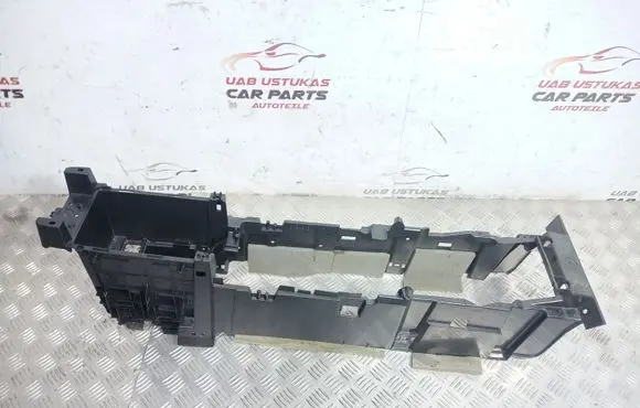 Mazda CX-7 Center console EH6464441