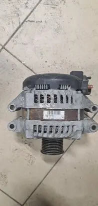 BMW X5 E70 Generator/alternator 7591529 104210 14V210A