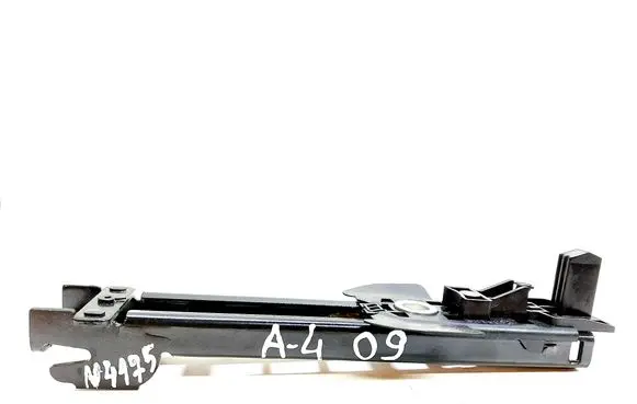 Audi A4 S4 B8 8K Seat belt adjustment motor 8E0857833E