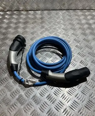 BMW 3 G20 G21 Electric car charging cable TM24554