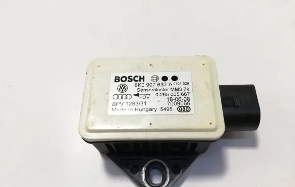 Audi A4 S4 B8 8K ESP acceleration yaw rate sensor 8K0907637A