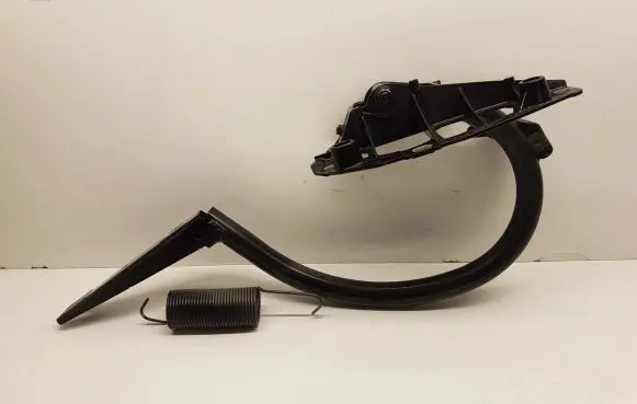 Mercedes-Benz C W205 Tailgate/trunk/boot hinge A2057500328
