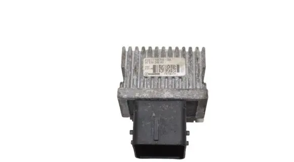 Jaguar XF X250 Glow plug pre-heat relay AV6112A343BA 9663824880