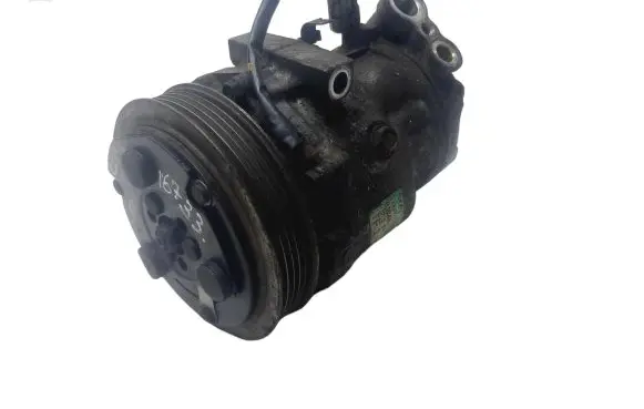 Opel Corsa C Air conditioning (A/C) compressor (pump) 24461719 03338108462 27804
