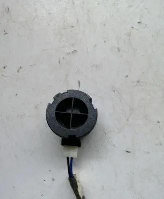 Opel Zafira B Front door high frequency speaker 13236020