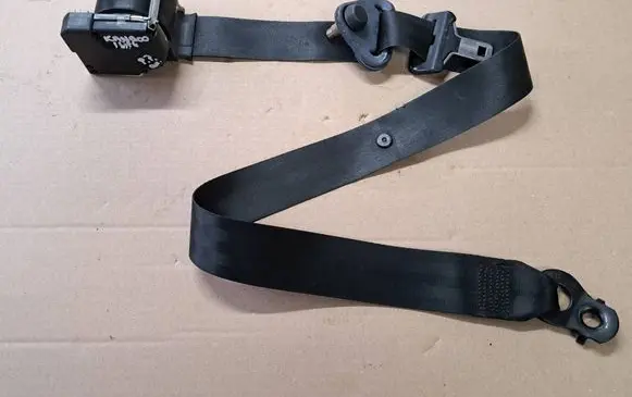 Renault Kangoo I Front seatbelt