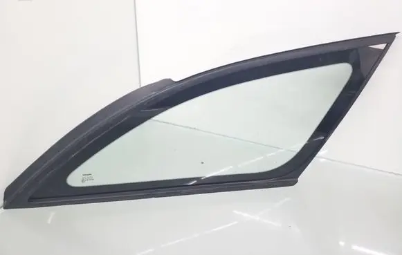 Nissan Primera Rear side window 43R00048