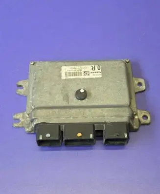Nissan Note (E11) Engine control unit/module MEC93040 20261232