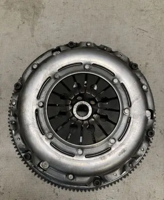 Renault Latitude (L70) Clutch set kit C0704743 704597