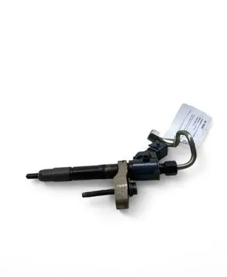 Volvo XC90 Fuel injector 31452114