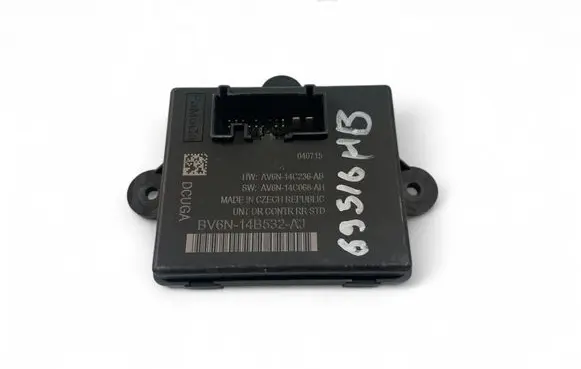 Ford Focus Door control unit/module BV6N14B532AJ