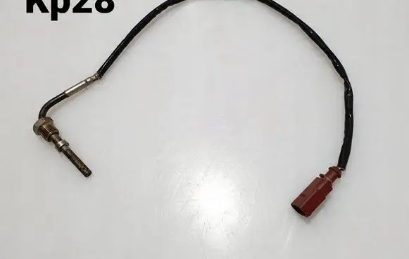 Audi A4 S4 B8 8K Exhaust gas temperature sensor 4G0906088K