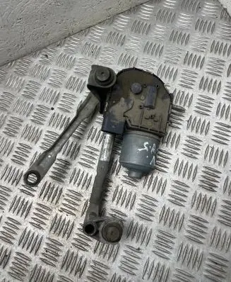 Front wiper linkage and motor