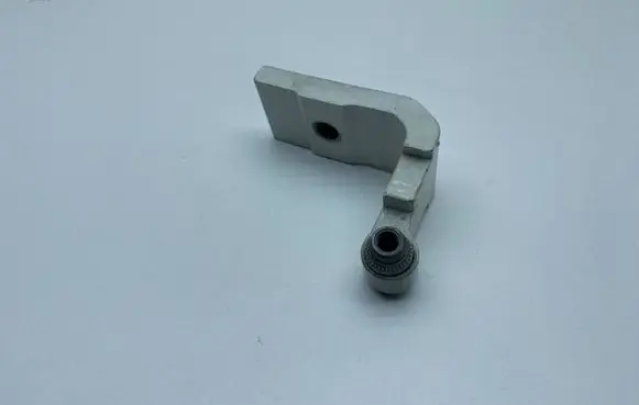 BMW 5 F10 F11 Rear door lower hinge 7185635