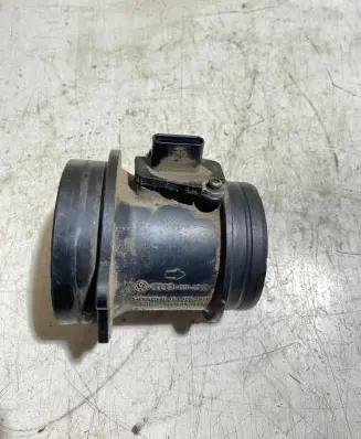 Audi A6 S6 C6 4F Mass air flow meter 059906461N