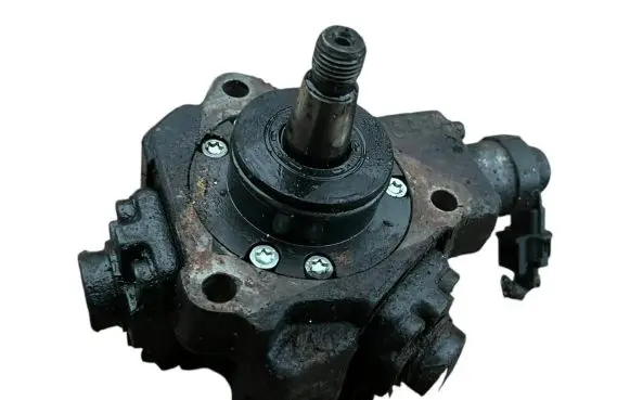 KIA Ceed Fuel injection high pressure pump 0445010206 331002A420 1587208
