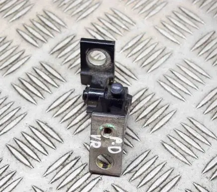 Volkswagen Golf VII Front door upper hinge 8K0831402P