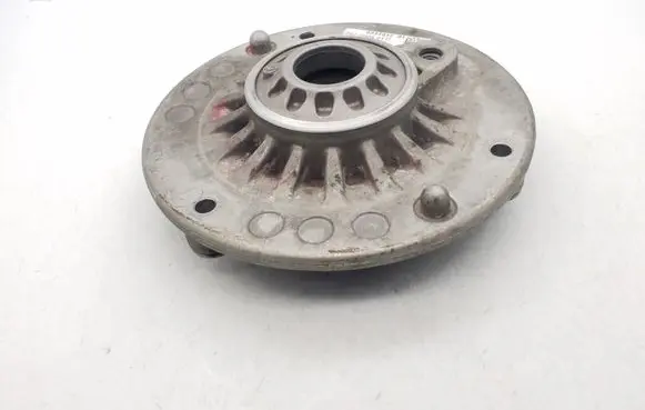 Coil spring mount