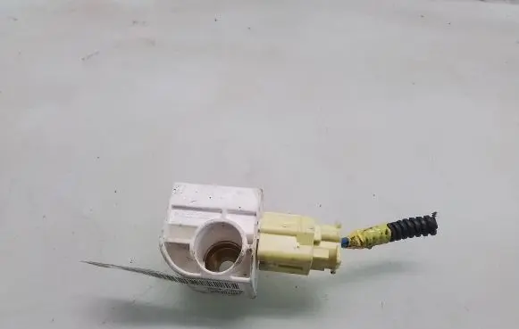 Honda Civic Airbag deployment crash/impact sensor