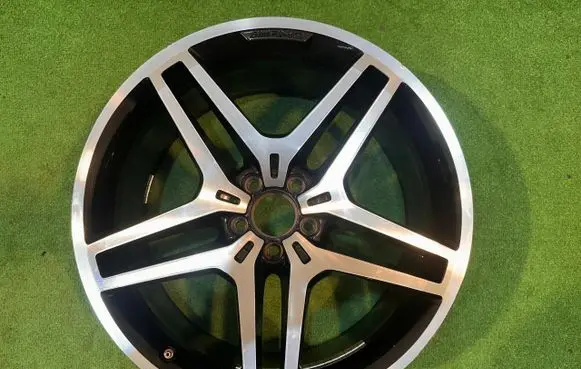 Mercedes-Benz ML W166 R21 alloy rim 