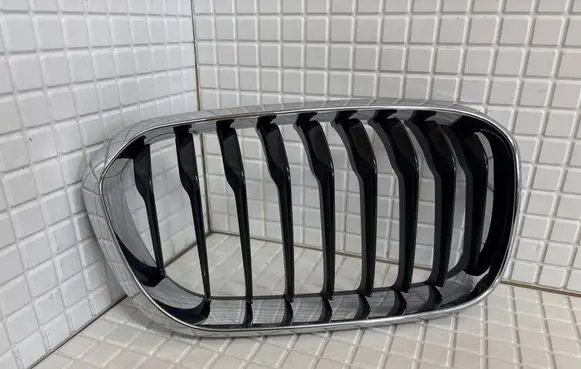 BMW 1 F20 F21 Front grill 7371748 7371686 7371688