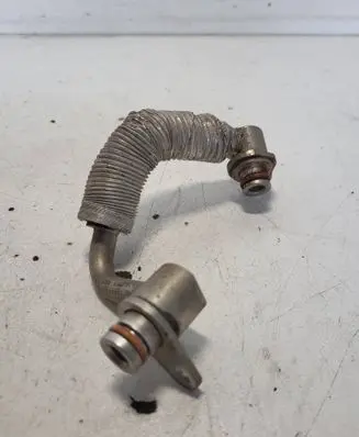 BMW 3 F30 F35 F31 Coolant pipe/hose 7588936