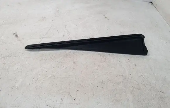 Toyota Auris E180 Other rear door trim element 676160D180