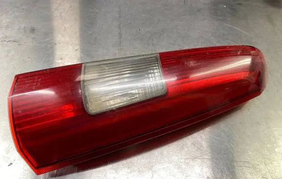 Volvo V70 Rear/tail lights 9154494 152844