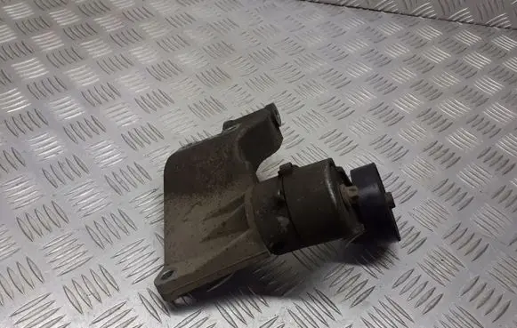 Opel Astra H Alternator belt tensioner pulley 90571112