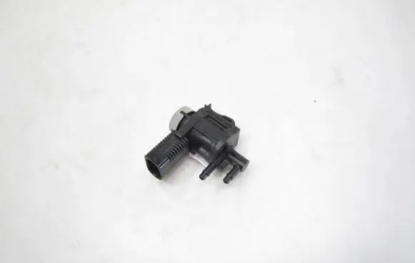 Volkswagen Jetta VI Turbo solenoid valve 1K0906283A
