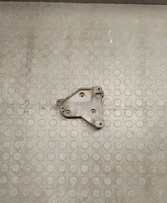 BMW X5 E70 A/C compressor mount bracket 7799863