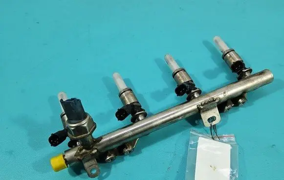 Nissan Qashqai Fuel injector 175226637R IMPRK1485236