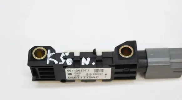Chrysler 300 - 300C Airbag deployment crash/impact sensor 04671779AC 0611203371