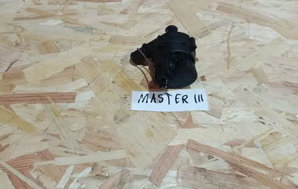 Renault Master III Electric auxiliary coolant/water pump