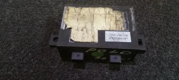 Volkswagen Golf III Immobilizer control unit/module 1H0953257B 5WK4590