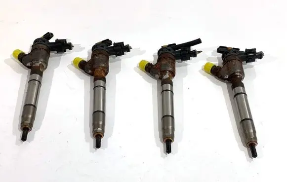 KIA Ceed Fuel injectors set 0445110587