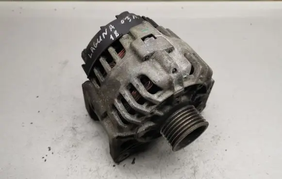 Renault Laguna II Generator/alternator 8200153710