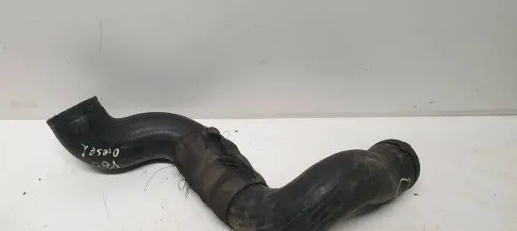 Volvo XC90 Intercooler hose/pipe 30741795