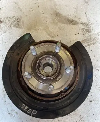 Jeep Grand Cherokee Rear wheel hub 04877113AC