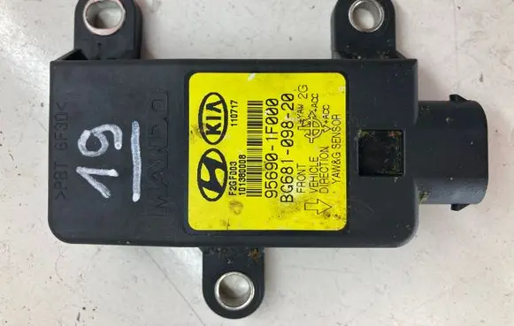 KIA Sportage ESP acceleration yaw rate sensor 956901F000