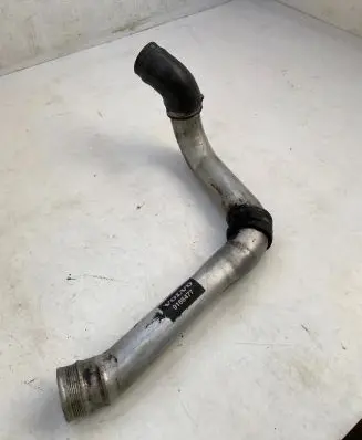 Volvo S70 V70 V70 XC Intercooler hose/pipe 9186477