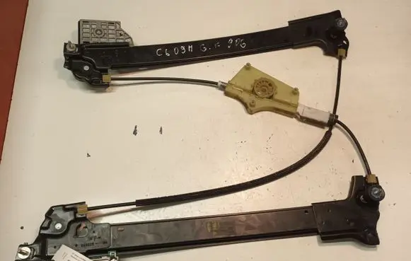 Rear window lifting mechanism without motor