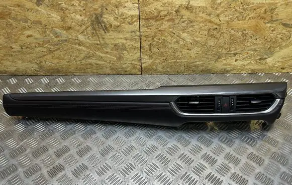 Mazda 6 Dashboard center trim panel GML855256